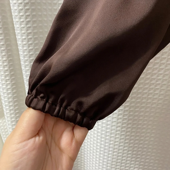 NWOT AT Pleat Neck Top - Picture 4 of 8